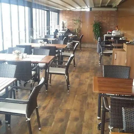 Inera Pendik Hotel Istanboel