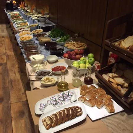 Inera Pendik 4*