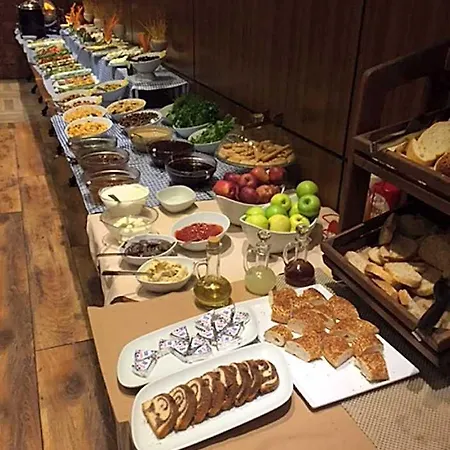 Inera Pendik ホテル 4*