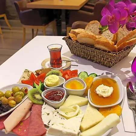 ホテル Inera Pendik