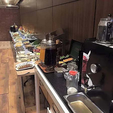 ホテル Inera Pendik イスタンブール