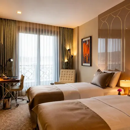Inera Pendik ホテル