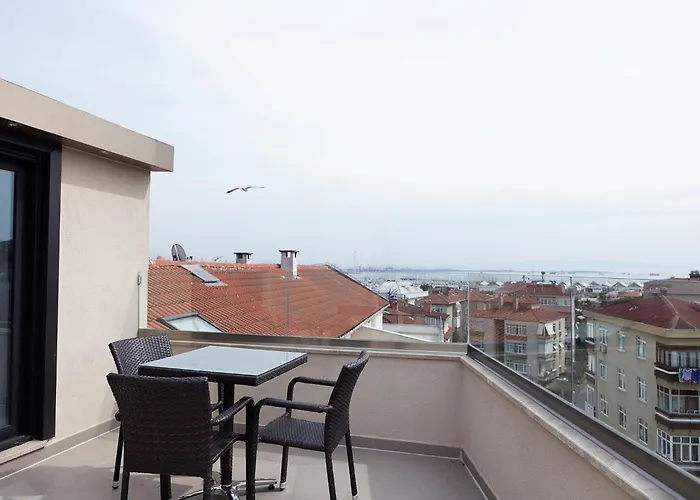 Inera Pendik 4*