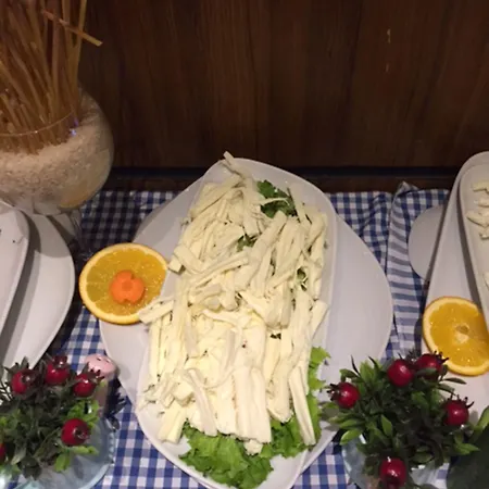 ホテル Inera Pendik 4*