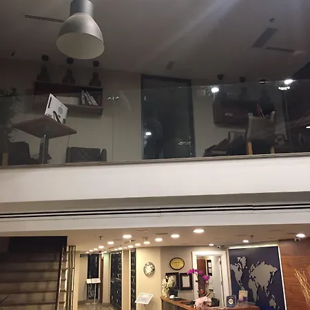 Inera Pendik ホテル