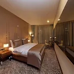 Inera Pendik Hotel 4*