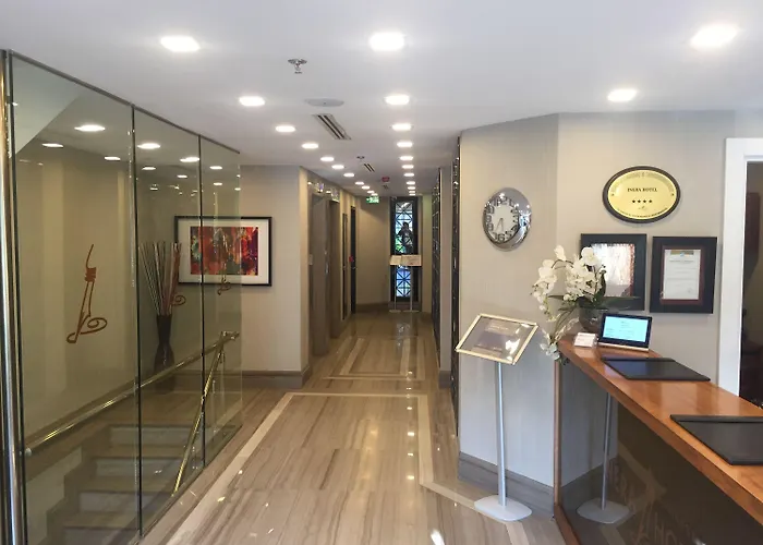 Hotell Inera Pendik 4*